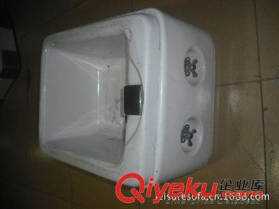 洗腳盆 足浴桶 亞克力洗腳盆工廠|亞克力足浴盆|厚度5MM|尺寸56X46X37CM|內(nèi)高20圖片|洗腳盆 足浴桶 亞克力洗腳盆工廠|亞克力足浴盆|厚度5MM|尺寸56X46X37CM|內(nèi)高20產(chǎn)品圖片由廣州語桐康體設(shè)備公司生產(chǎn)提供-